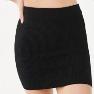 Forever 21 Plain black skirt